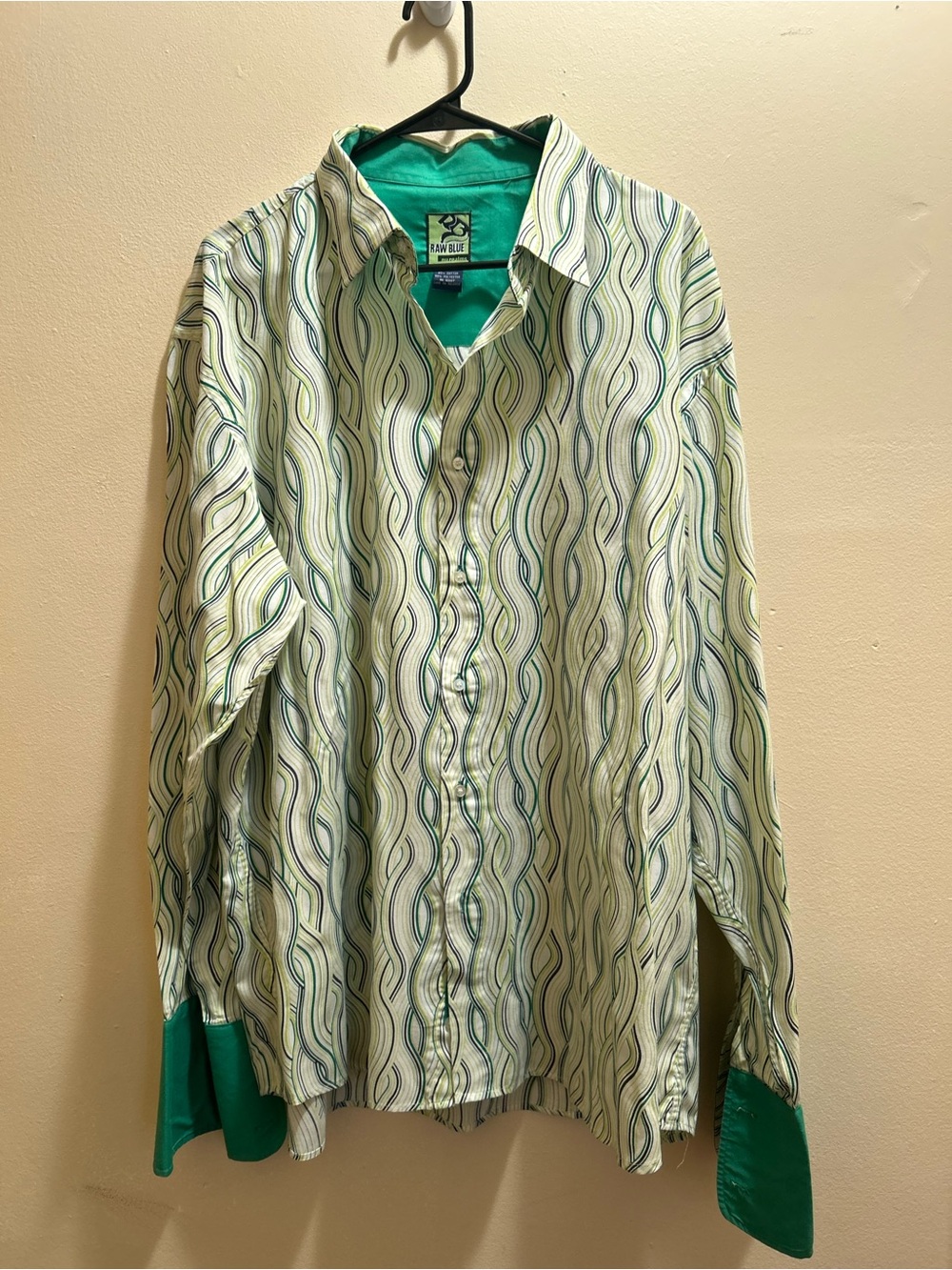 Green Wave-Print Men's Button-Up Shirt -